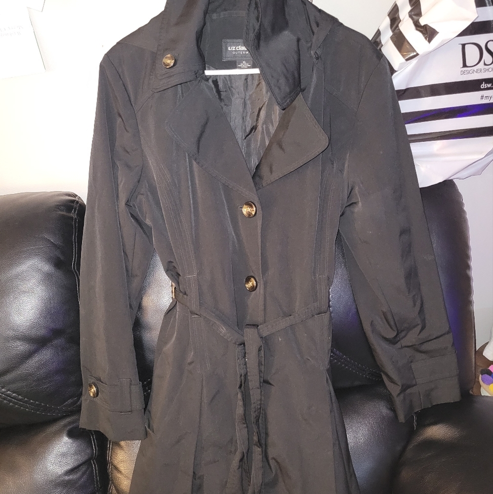Liz clairborne trenchcoat